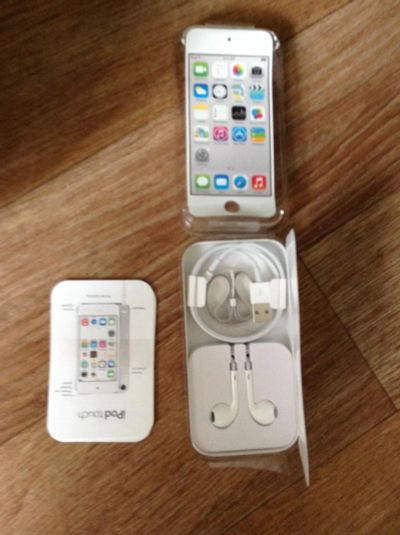 Лот: 7320564. Фото: 1. iPod touch 5 64gb white новый. Планшеты
