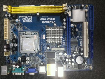 Лот: 11842355. Фото: 1. AsRock g31m-vs2. Материнские платы