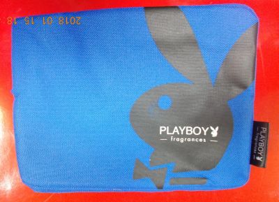 Лот: 10893430. Фото: 1. Косметичка Playboy Fragrances... Другое (аксессуары)