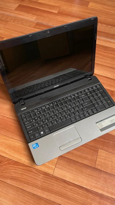 Лот: 20679937. Фото: 1. ACER Aspire E1-531. Ноутбуки