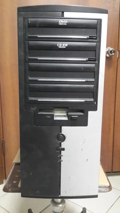 Лот: 15191006. Фото: 1. Корпус ATX с блоком питания 300... Корпуса, блоки питания