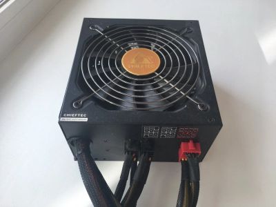 Лот: 10246337. Фото: 1. БП Chieftec APS-650CB 650w + 80... Корпуса, блоки питания