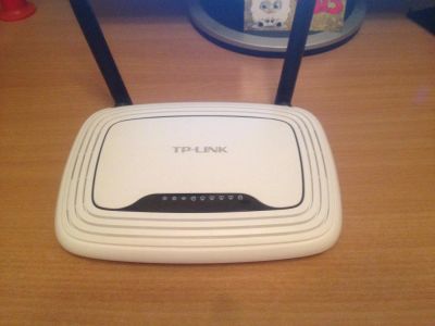Лот: 5154236. Фото: 1. Новый wifi роутер TP-LINK(tl-wr841n... Маршрутизаторы (роутеры)