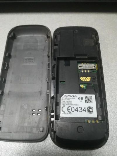 Лот: 11307316. Фото: 1. Nokia 100. Кнопочные мобильные телефоны