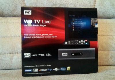 Лот: 4642151. Фото: 1. Всеядный медиаплеер WD TV Live... Медиаплееры