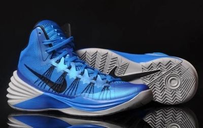 Лот: 10187076. Фото: 1. баскетбольные кроссовки Nike Hyperdunk... Другое (обмундирование и экипировка)