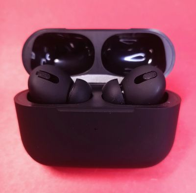 Лот: 16932579. Фото: 1. AirPods PRO. Наушники, гарнитуры