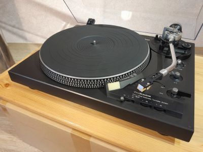 Лот: 23694684. Фото: 1. Technics SL-1900 + Technics EPS... Виниловые проигрыватели и электрофоны