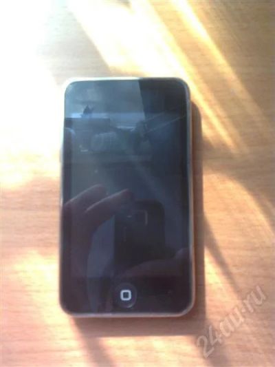 Лот: 396488. Фото: 1. Ipod Touch 2G - 8GB. Плееры