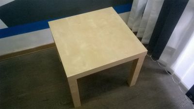 Лот: 5628148. Фото: 1. Столик IKEA 55х55см, цвет - дерево. Журнальные столики