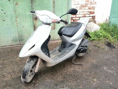 Лот: 7717959. Фото: 1. Honda dio af 57 +шлем. Мотороллеры, мопеды