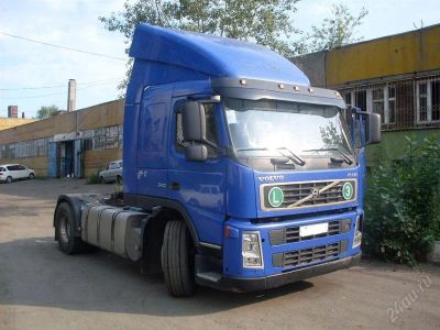 Лот: 1075305. Фото: 1. Volvo FM-12 4x2 2005г., 5 штук. Грузовики, автобусы, спецтехника