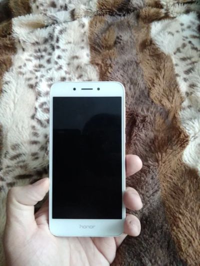 Лот: 10940760. Фото: 1. Смартфон huawei honor 6A(2гб/16... Смартфоны
