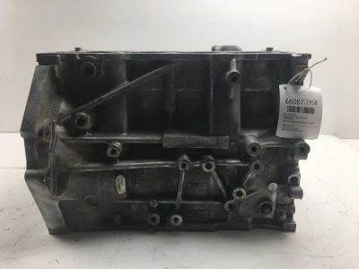 Лот: 20373211. Фото: 1. Блок цилиндров Mazda Mazda 3 2006... Двигатель и элементы двигателя