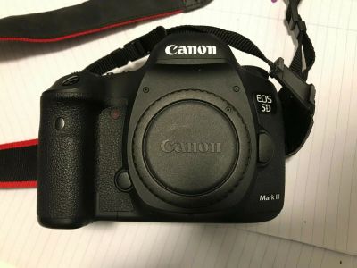 Лот: 15084306. Фото: 1. Canon 5D mark III в прекрасном... Цифровые зеркальные