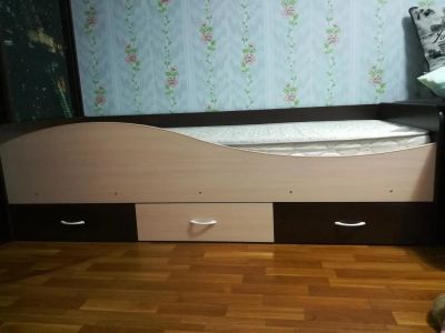Лот: 11068801. Фото: 1. Кровать волна. Кровати