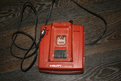 Лот: 15529410. Фото: 1. зарядное, Hilti ,с 4/36-ACS. Электроинструмент