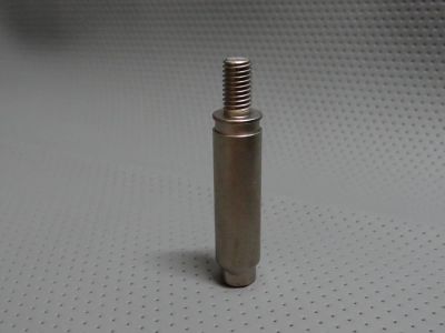 Лот: 4502652. Фото: 1. Направляющие (пальцы) в в задний... Тормозная система