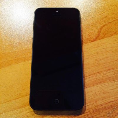 Лот: 5809140. Фото: 1. iPhone 5 32 Gb black черный. Смартфоны