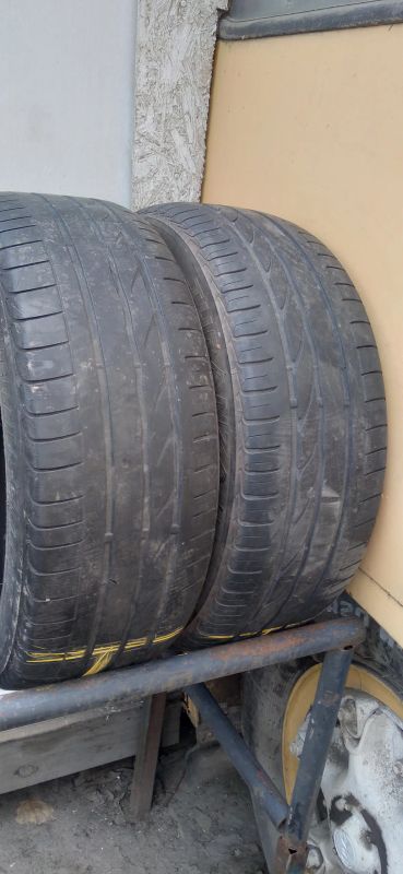 Лот: 20681681. Фото: 1. 2 шт. 225-55-17 Bridgestone Turanza... Шины