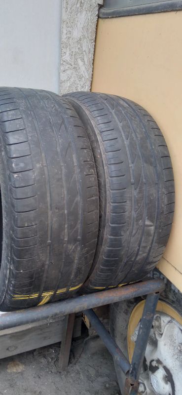 Лот: 20681682. Фото: 1. 2 шт. 225-55-17 Bridgestone Turanza... Шины