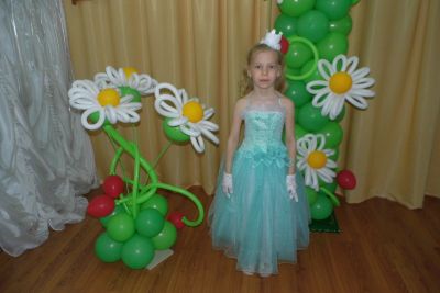 Лот: 17566152. Фото: 1. Платье нарядное, на 6-8 лет. Платья, сарафаны