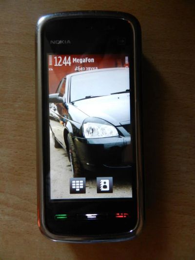 Лот: 3965754. Фото: 1. Nokia 5230. Смартфоны