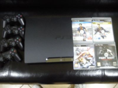 Лот: 6418351. Фото: 1. Sony playstation 3 + четыре джойстика... Игровые приставки, консоли
