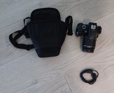 Лот: 25375058. Фото: 1. Canon 1100D. Цифровые зеркальные