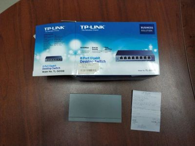 Лот: 16275596. Фото: 1. Коммутатор TP-LINK TL-SG108 8-портовый. Коммутаторы