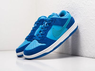 Лот: 24978681. Фото: 1. Кроссовки Nike SB Dunk Low. Кеды, кроссовки, слипоны