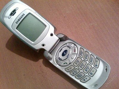Лот: 849204. Фото: 1. сотовый телефон Samsung SGH-A800... Кнопочные мобильные телефоны