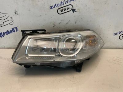 Лот: 23532258. Фото: 1. фара Renault Megane LM. Двигатель и элементы двигателя