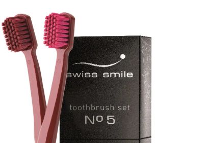 Лот: 23730586. Фото: 1. Swiss Smile Зубная щетка набор... Лекарства