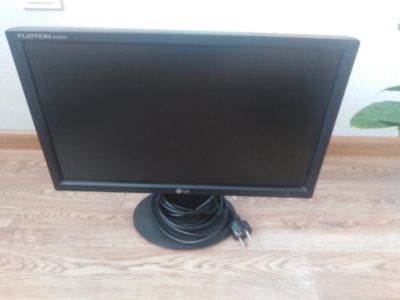 Лот: 15312972. Фото: 1. Монитор LG w1946sn. ЖК-мониторы