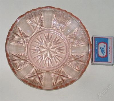 Лот: 1469115. Фото: 1. Тарелочки розового стекла. Фарфор, керамика