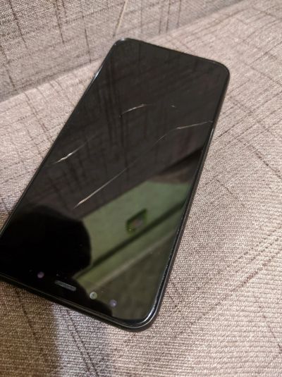 Лот: 16211587. Фото: 1. Xiaomi A2 (mi 6x). Смартфоны