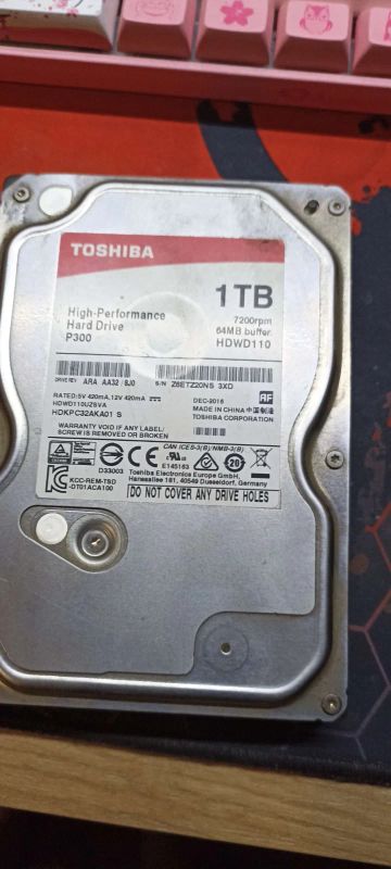 Лот: 20554881. Фото: 1. Toshiba P300 1Tb HDD. Жёсткие диски (HDD)