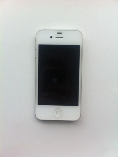 Лот: 6201450. Фото: 1. iPhone 4,8 gb. Смартфоны