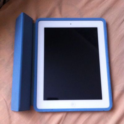 Лот: 7962601. Фото: 1. iPad 4. Планшеты