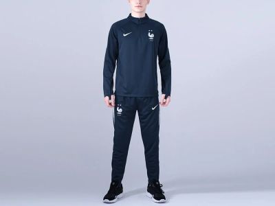 Лот: 16177010. Фото: 1. Спортивный костюм Nike сборная... Форма