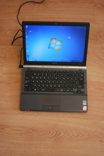 Лот: 4581984. Фото: 1. Японский Sony Vaio SR90NS в карбоновом... Ноутбуки