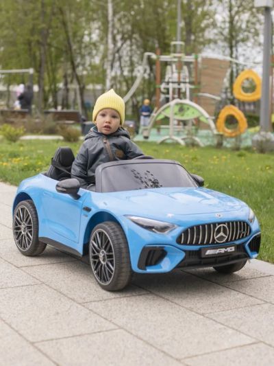 Лот: 24065004. Фото: 1. Детский электромобиль Mercedes-Benz... Детские электромобили