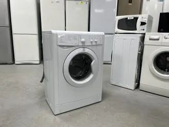 Лот: 21539228. Фото: 1. стиральная машина indesit б/у... Стиральные машины