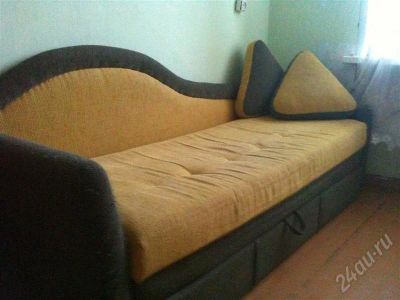 Лот: 727659. Фото: 1. Диван (софа). Кресла, пуфы