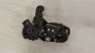 Лот: 18629313. Фото: 1. Задний переключатель shimano tourney... Запчасти