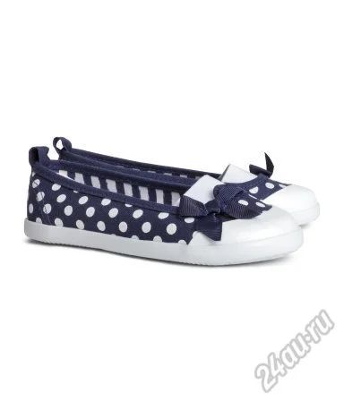 Лот: 5621813. Фото: 1. Тапочки H&M, р24. Домашняя обувь