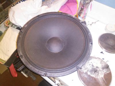 Лот: 11246902. Фото: 1. Динамик 15" Celestion Truvox 1525... Эстрадная акустика и усилители