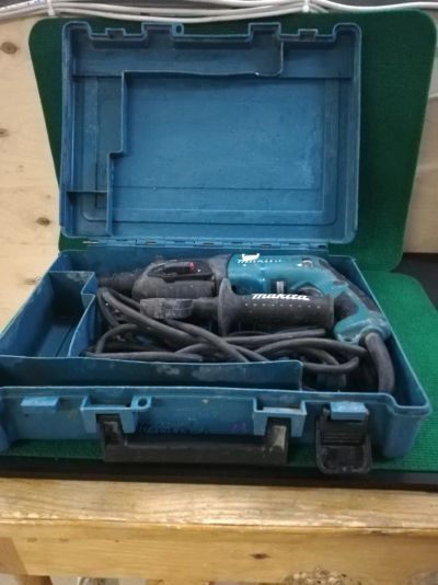 Лот: 19468283. Фото: 1. Перфоратор makita hr2470 (1289с... Электроинструмент