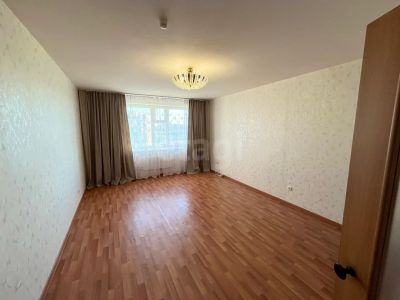 Лот: 25672745. Фото: 1. 2-комн. квартира , Красноярск... Квартиры, студии